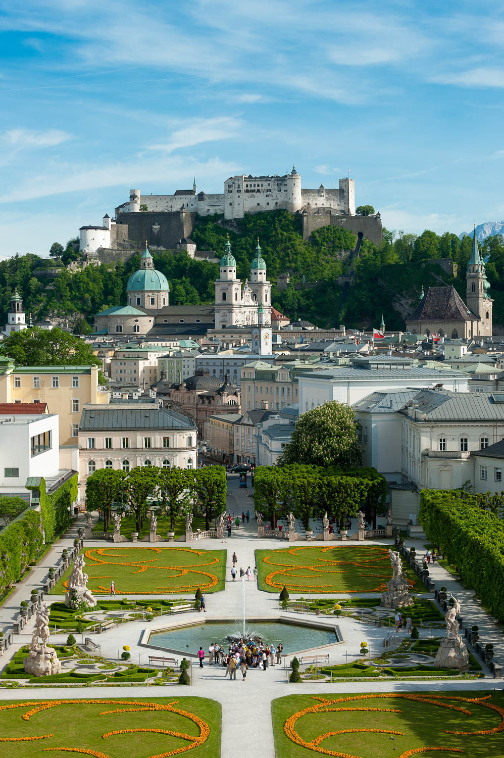 Festung Hohensalzburg über der Stadt Salzburg